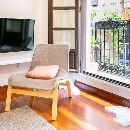 Siete Calles / Art 아파트