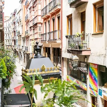Apartament Siete Calles / Art Bilbao